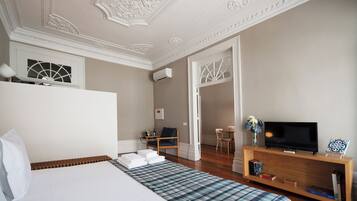 1 bedroom, iron/ironing board, bed sheets