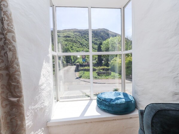 Interior - Llys Emrys (Caernarfon)