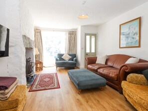 Living area - Llys Emrys (Caernarfon)