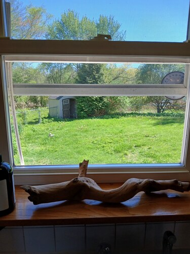 Waterfront 3-bedroom w Firepit, Game Room, ~1 mile to Foxwoods, Great Wolf Lodge