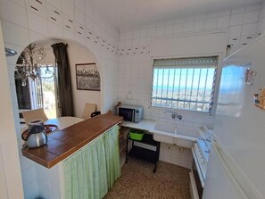 Private kitchen - Villa Blanca (Lloret Blau)