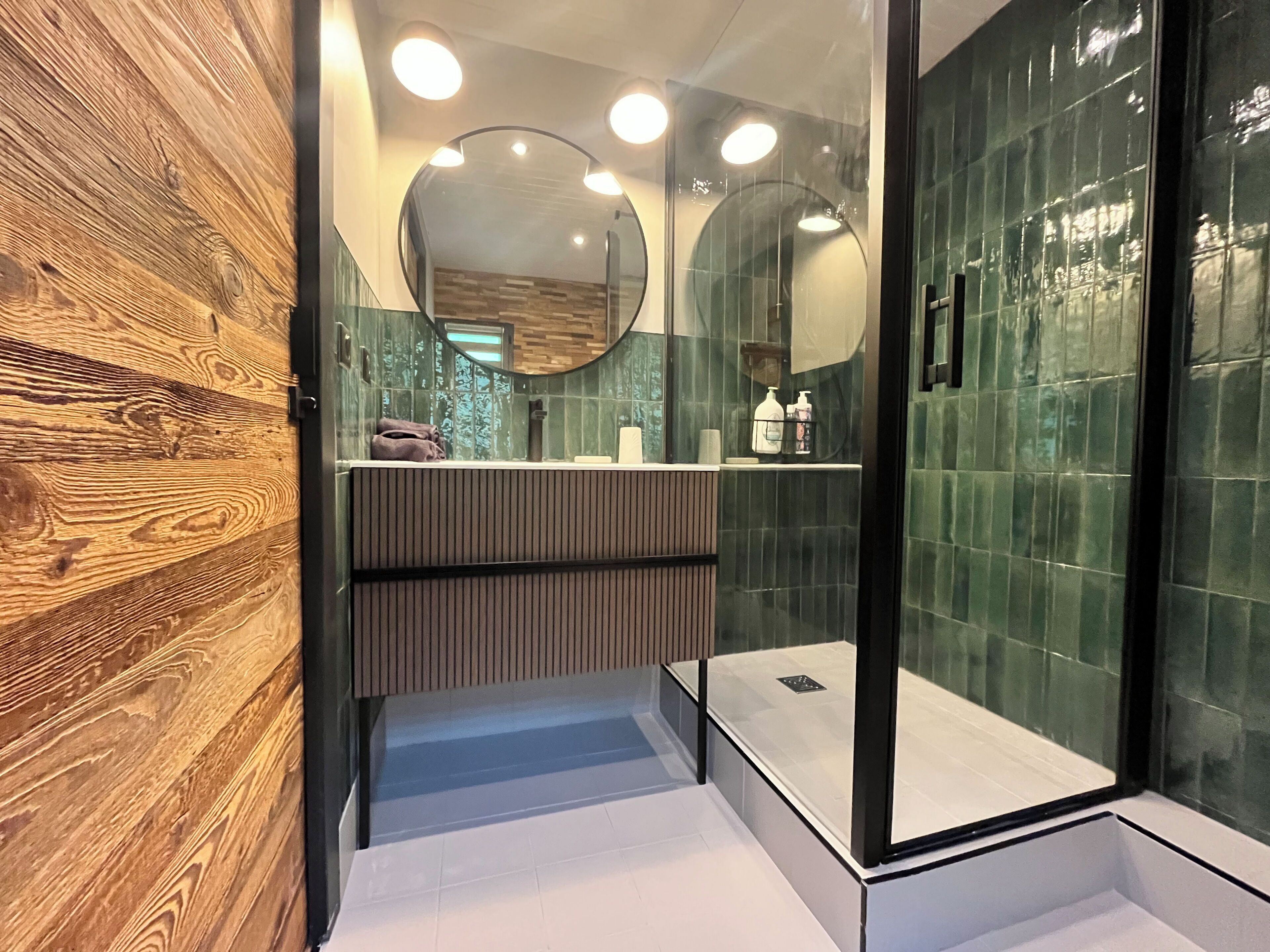 ชาเลท์, วิวภูเขา | ห้องน้ำ