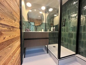 Bathroom - Chalet le Nutshell - AravisTour (Thônes)