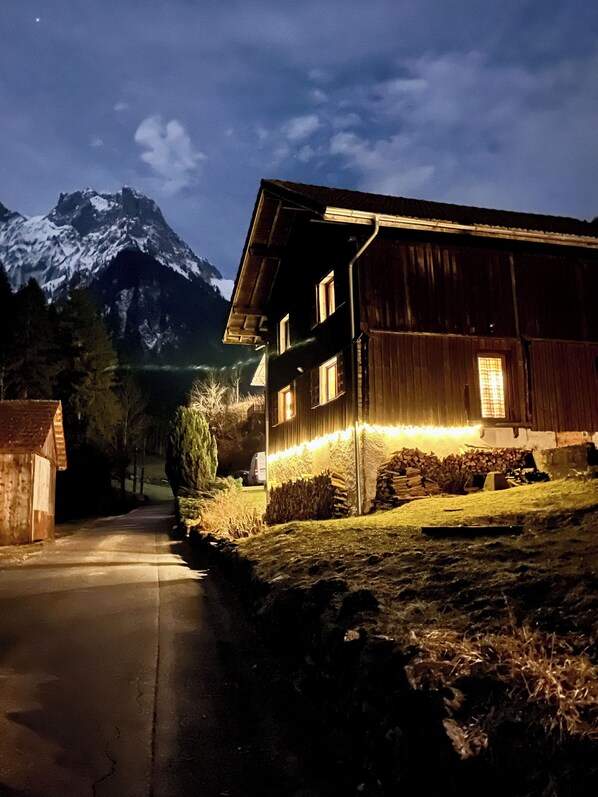 Front of property - Chalet le Nutshell - AravisTour (Thônes)