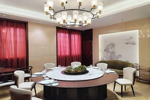 Unclassified image, 2 of 32, button - Ma'anshan Jinling Nanhu Hotel (Ma'anshan)