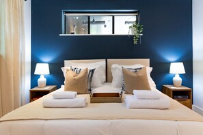 5 Schlafzimmer, Schreibtisch, kostenloses WLAN, Bettwäsche