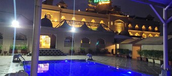 Revanta Suites