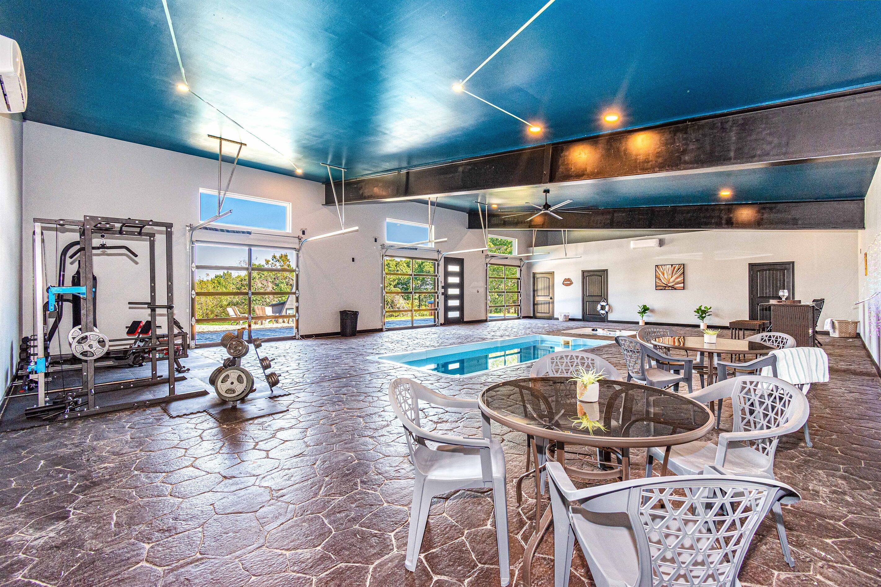 Piscine couverte, piscine chauffée