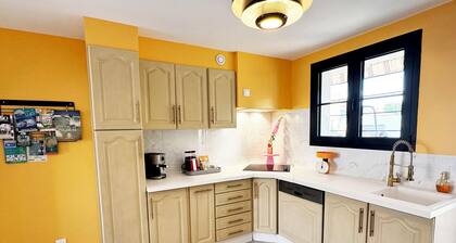 La Maison Castor | Piscine et billard