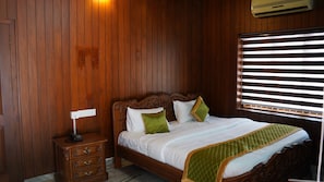 Classic Twin Room, Garden View