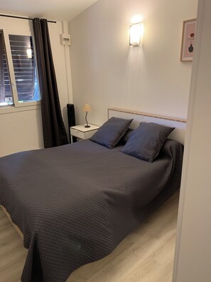 1 bedroom, free WiFi - Holiday home in a quiet private park in Valras-Plage (Sérignan)