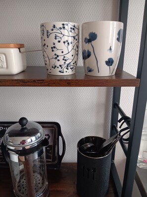 قهوة و/أو ماكينة صنع القهوة