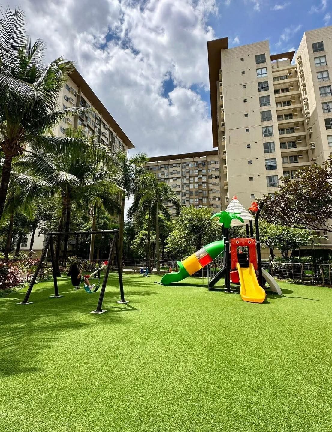 Zona de juegos infantil al aire libre