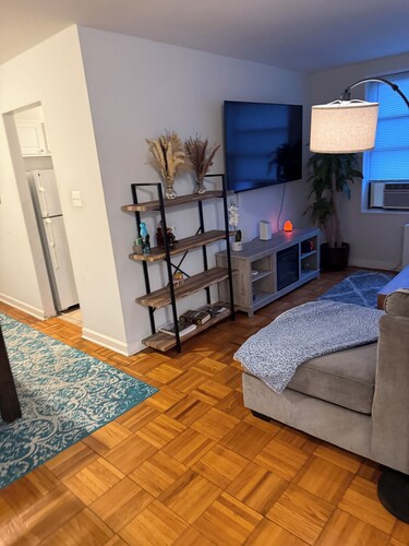 Cozy & quiet 1-bedroom apartment in an exclusive neighborhood