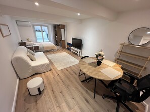 1 室のベッドルーム、アイロン / アイロン台、WiFi、ベッドシーツ