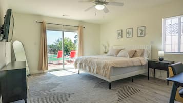 4 bedrooms, desk, iron/ironing board, free WiFi