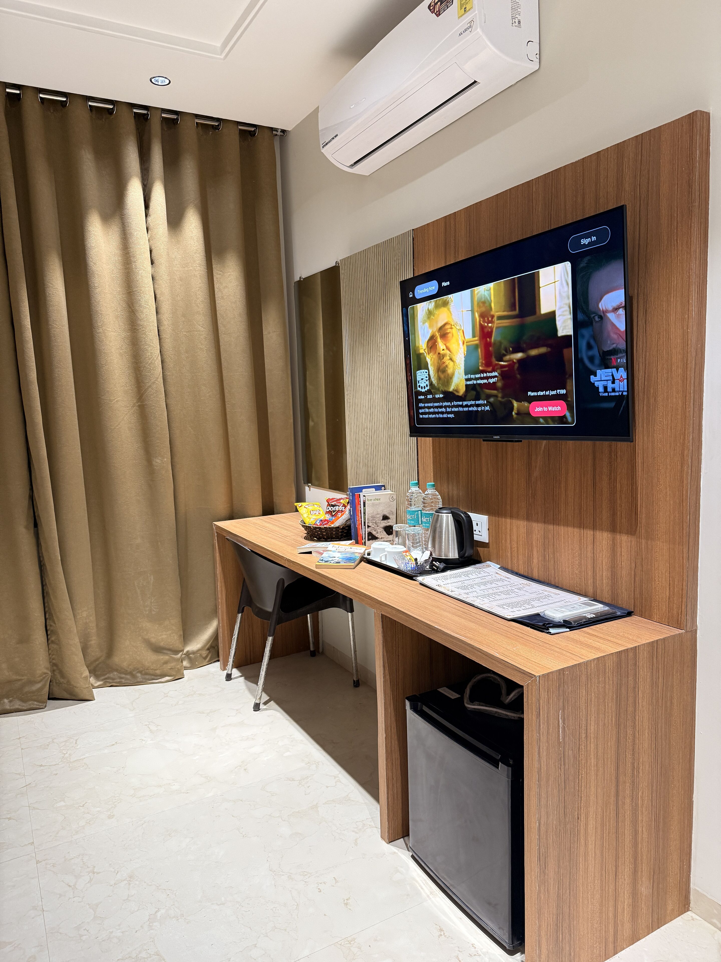 Soundproofing, WiFi (free)
