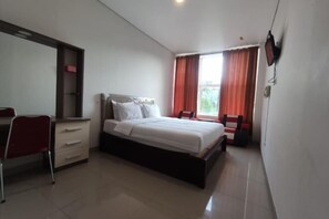 Room - Hotel Grand Bromo Pacitan (Pacitan)