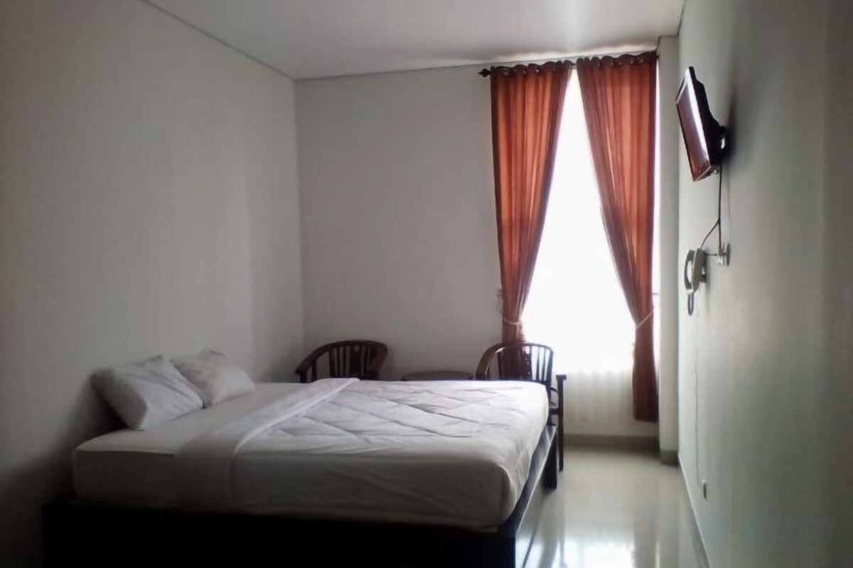 Superior Mountain View Room （Shared Bathroom And Washroom）