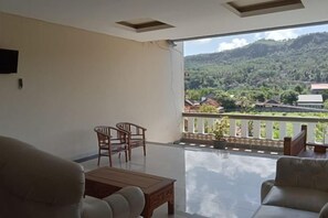 Unclassified image, 5 of 40, button - Hotel Grand Bromo Pacitan (Pacitan)