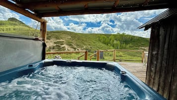 Bañera de hidromasaje exterior
