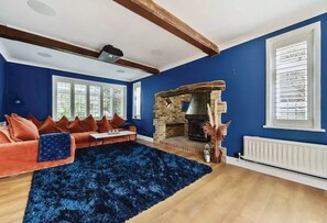 Smart-TV, peis og stereoanlegg