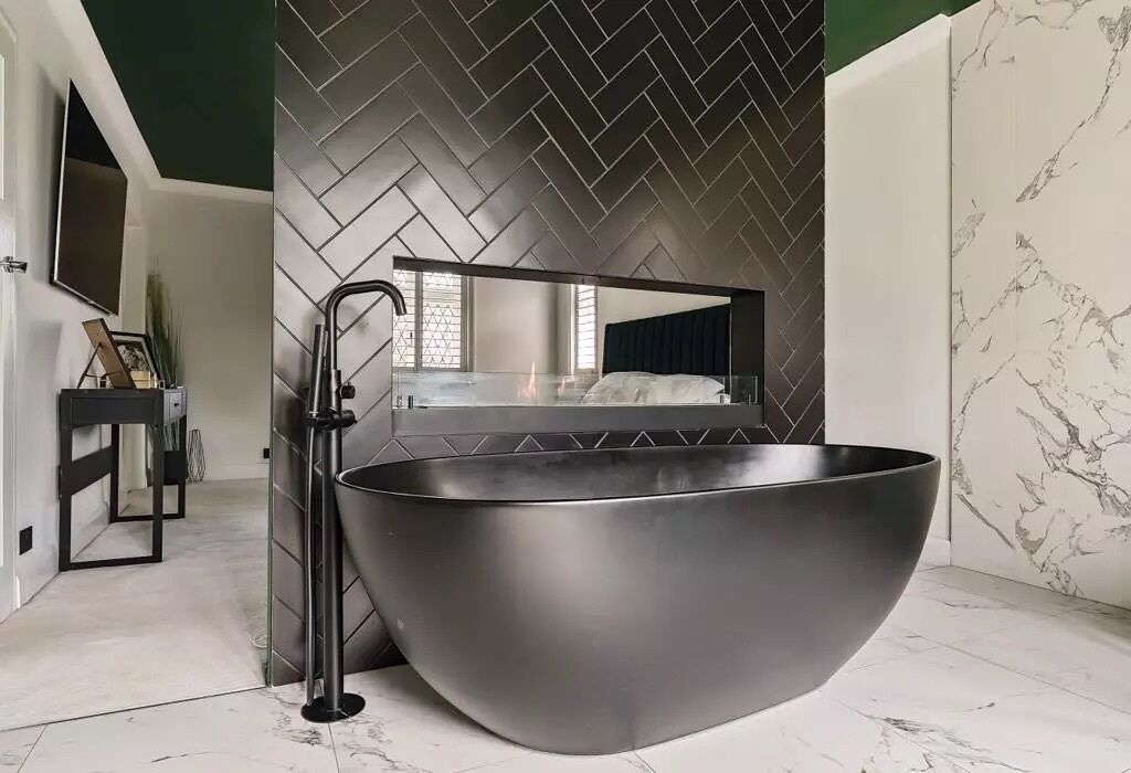 4 bedrooms, iron/ironing board, travel crib, WiFi