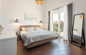 3 عدّة غرف نوم ومكواة/لوح كي وسرير سفر وواي فاي مجانًا