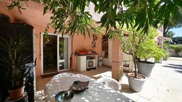 Restauration extérieure