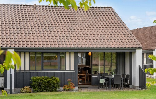 Lovely home in Gjern with sauna