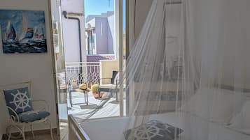 1 chambre, fer et planche à repasser, Wi-Fi gratuit, draps fournis