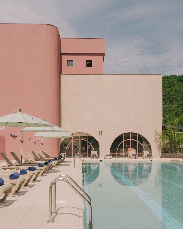 Indoor pool, seasonal outdoor pool