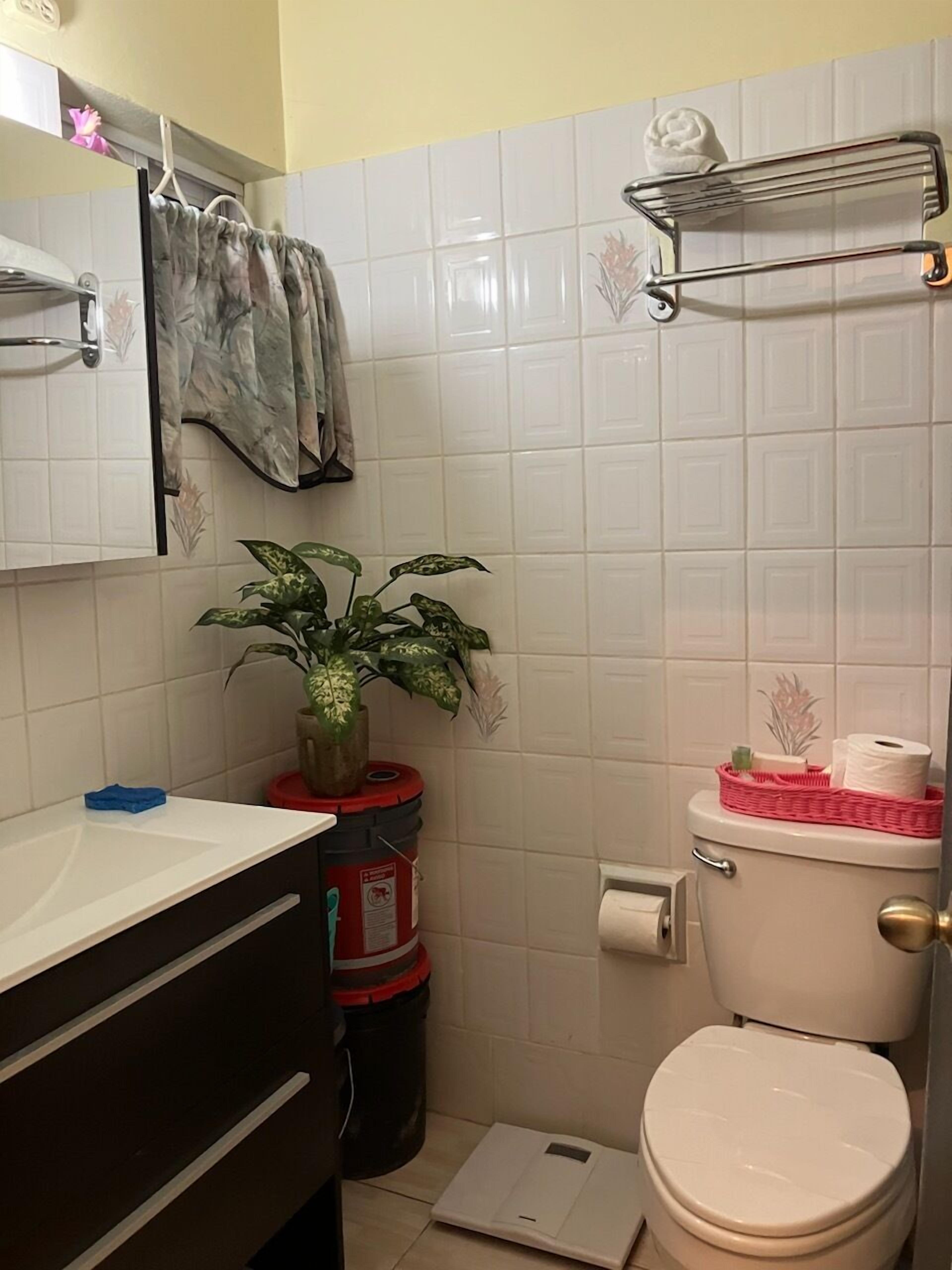 Apartment, Beach View | Bathroom | Towels, soap, toilet paper
