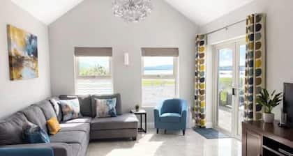 Marie's House Wild Atlantic Way Doohoma Head Geesala Belmullet Mayo Sleeps 10