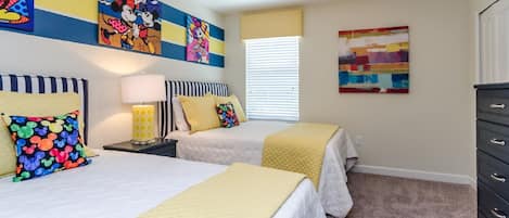 9 bedrooms, iron/ironing board, WiFi, bed sheets