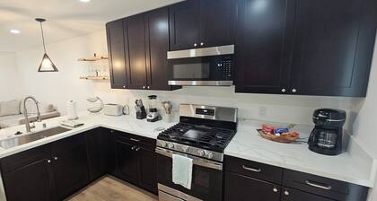 New Home Close to Universities, Colleges, Shopping Mall, Nos Events