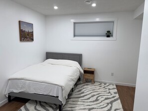 2 Schlafzimmer, Bügeleisen/Bügelbrett, kostenloses WLAN, Bettwäsche
