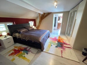 4 bedrooms, iron/ironing board, WiFi, bed sheets - Loft-like luxury living (Au in der Hallertau)