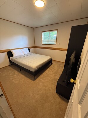 4 Schlafzimmer, Bügeleisen/Bügelbrett, WLAN, Bettwäsche