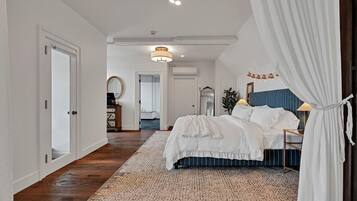 2 Schlafzimmer, Schreibtisch, Reisekinderbett, kostenloses WLAN