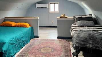 2 makuuhuonetta, ilmainen Wi-Fi, vuodevaatteet, pääsy pyörätuolilla