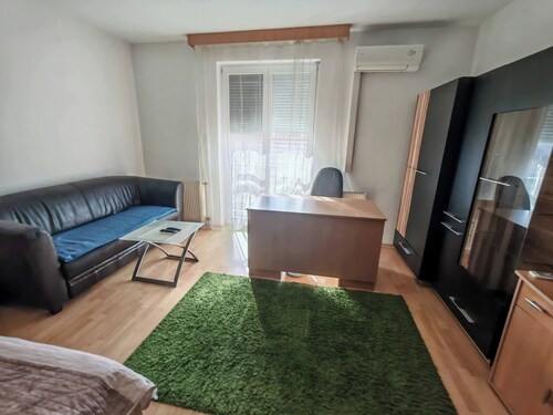 Wesselényi Apartment Modern Comfort in the Heart of Kecskemét