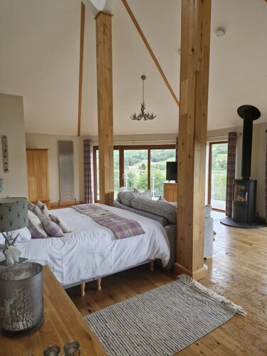 Luxury, Peaceful, Adult Only Romantic Scots Pine Treehouse Near Glenshee