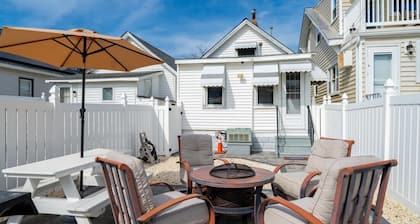 NEW 3-bdrm bungalow in cool Wildwood with WiFi, Walk to Beach/Boards, 2 Parking!