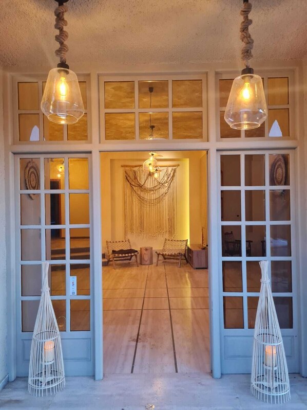 Front of property - Long Summer (Igoumenitsa)