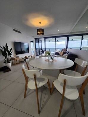 Dining - Luxury By the Sea • Million Dollar Beach Views (Gold Coast)