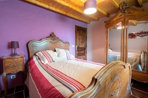 4 chambres, lit parapluie