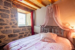 6 sovrum och resesäng