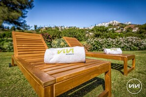 Property grounds - La Vida Dorada | Garden - pool - terrace (Benahavís)