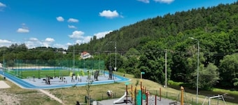 Near Old Town, Uzupis and Belmont park 2BDRM apt.